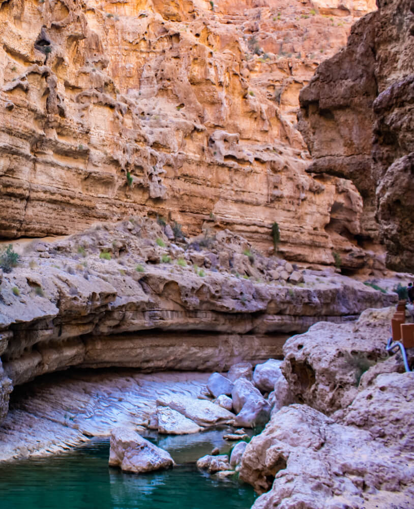 Wadi Al Shab hike